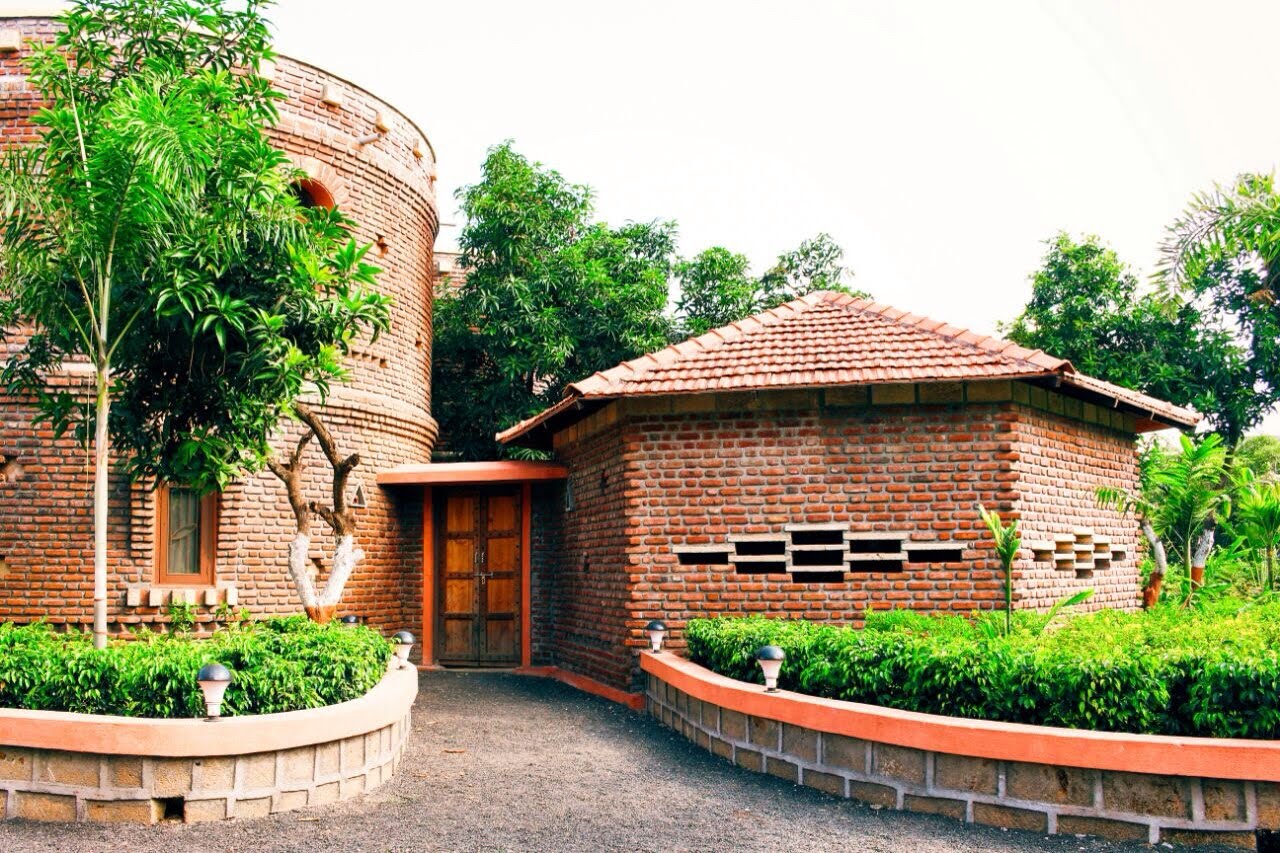 Hotel Shyam Farm And Resort